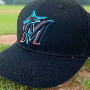 Miami Marlins MLB M-300 2019 Adjustable Home Replica Cap